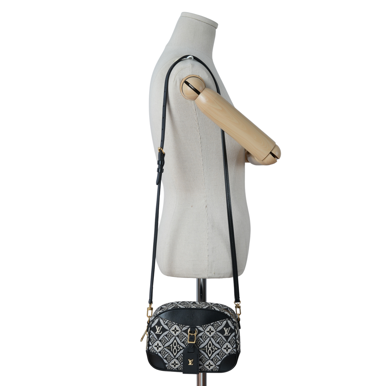 LOUIS VUITTON(USED)루이비통 M57205 도빌 미니 카메라백